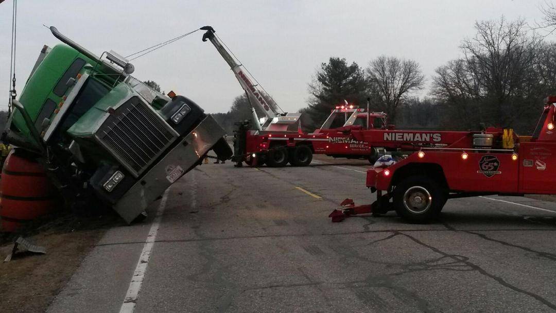 Nieman's Towing & Recovery Inc (15)